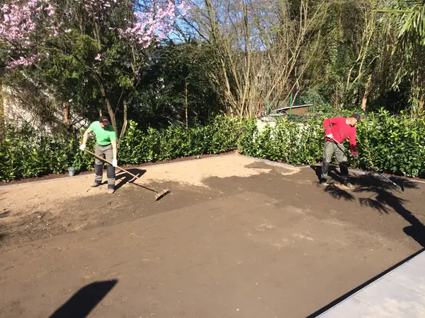 Gartenpflege – Foto 5 von 14
