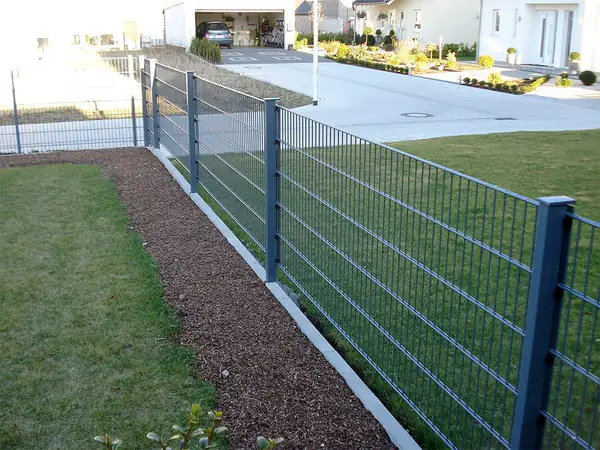 Zaunbau – Foto 8 von 8